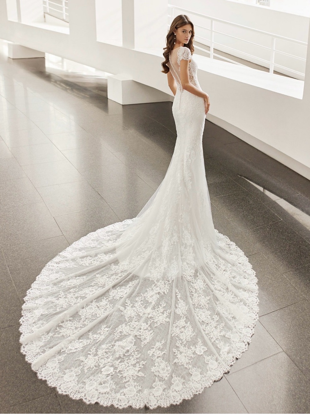 NEW Wedding Dress Negara - Rosa Clara Size 14